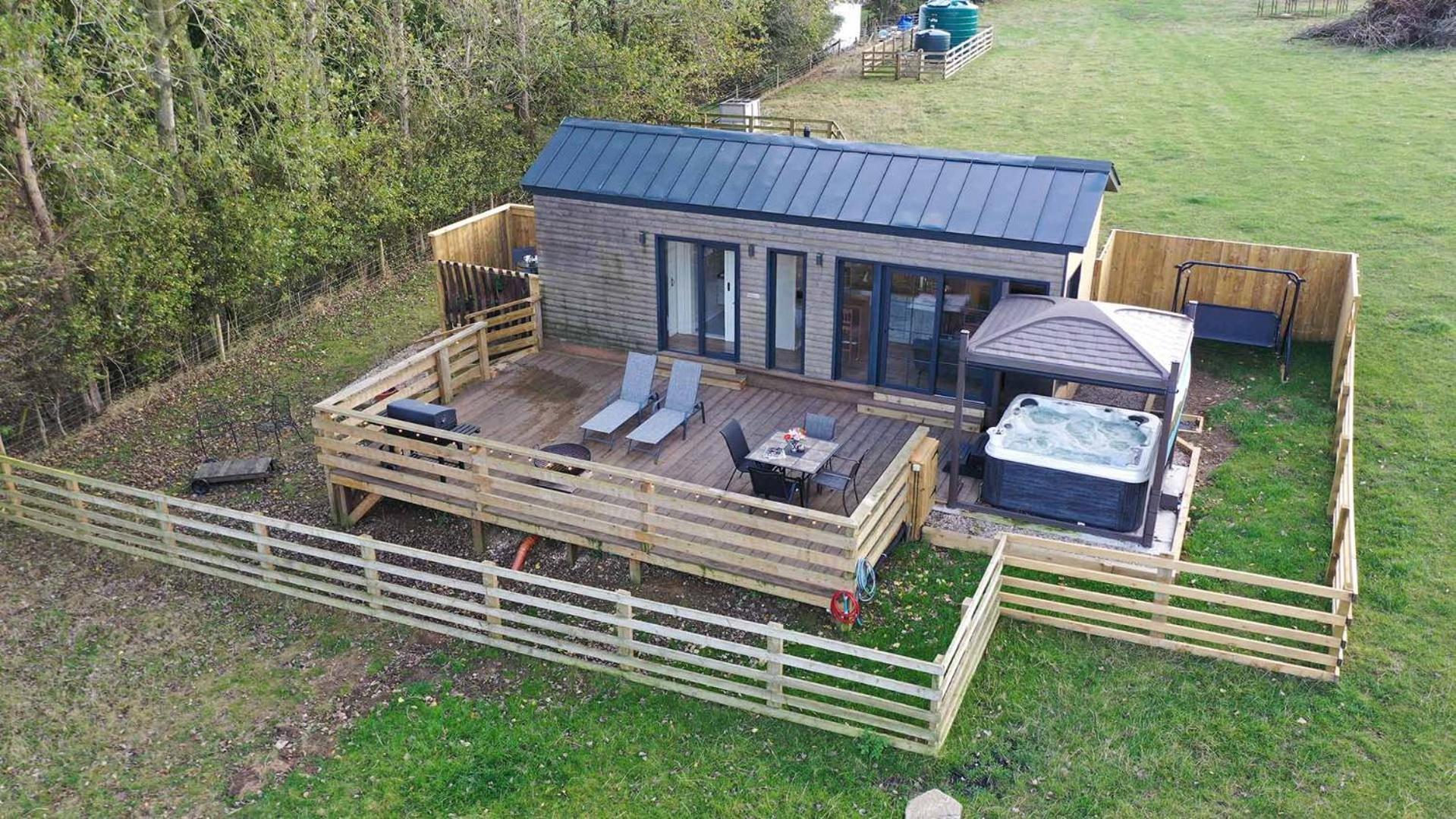 Burtree Country House, Tipi'S, Treehouse & Lodge & House Rooms With Hot Tubs In A Private Garden Тирск Экстерьер фото