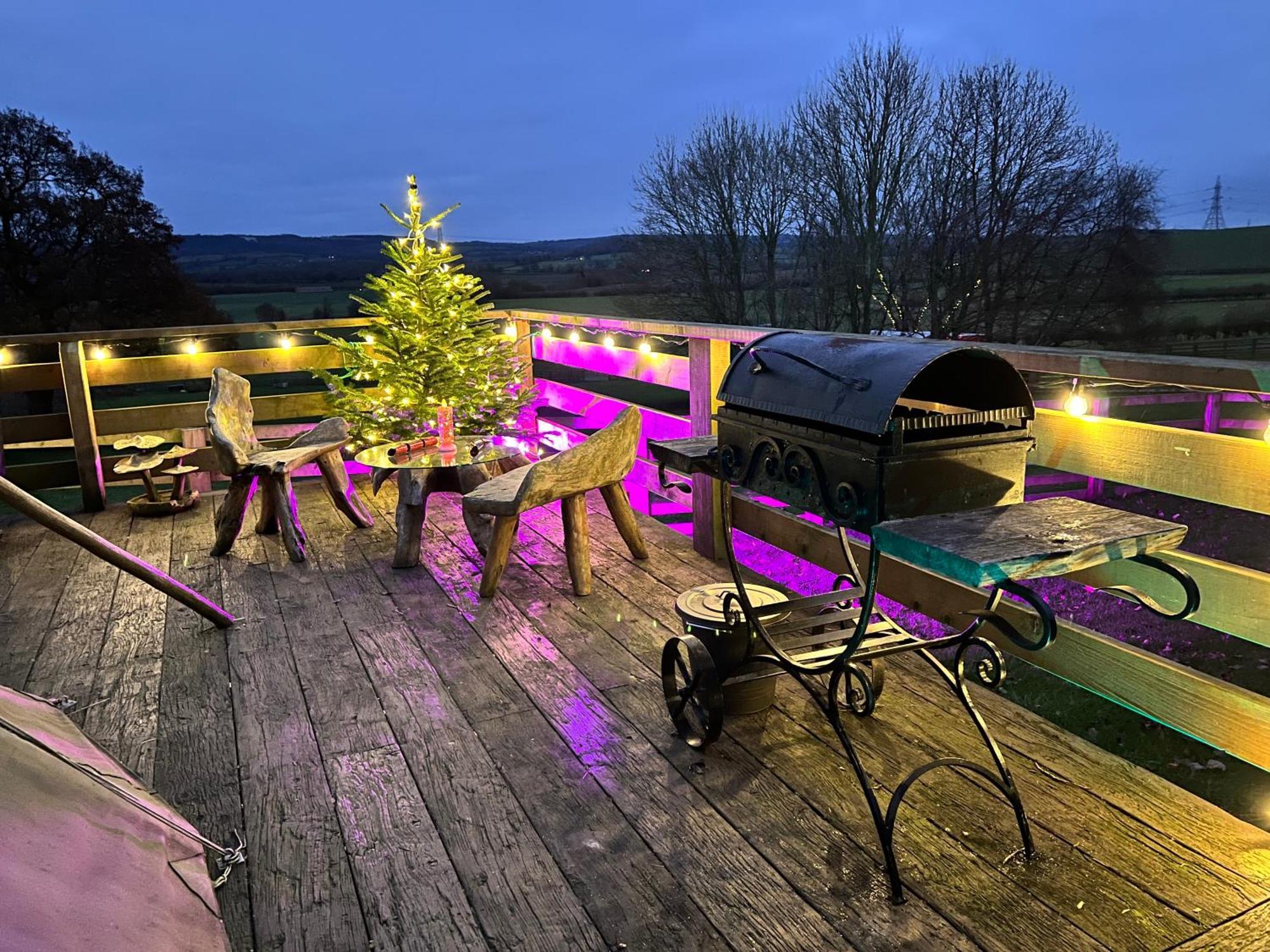 Burtree Country House, Tipi'S, Treehouse & Lodge & House Rooms With Hot Tubs In A Private Garden Тирск Экстерьер фото
